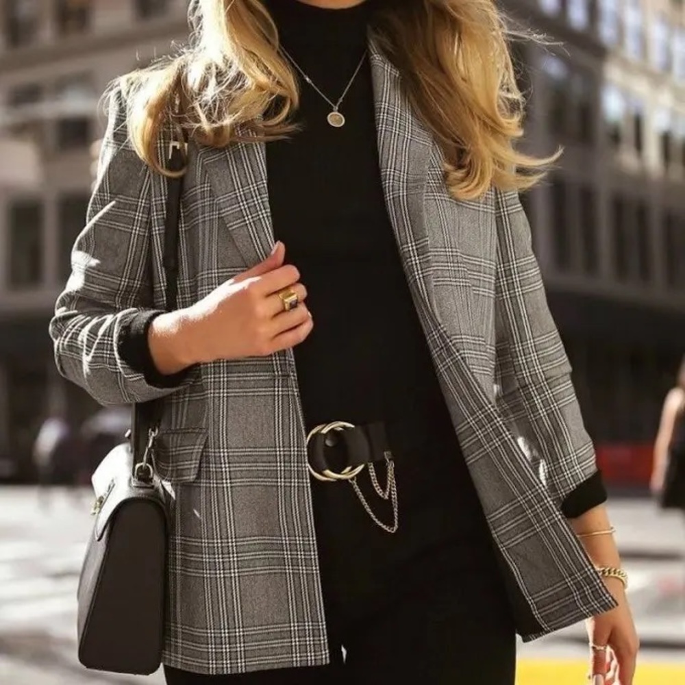 Dylan Gray Plaid Blazer